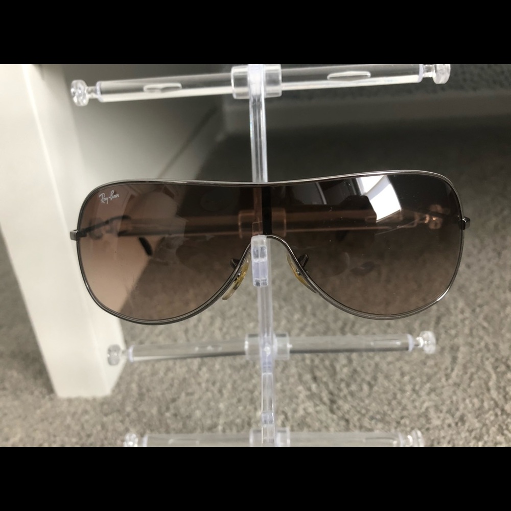 Ray-Ban Sunglasses